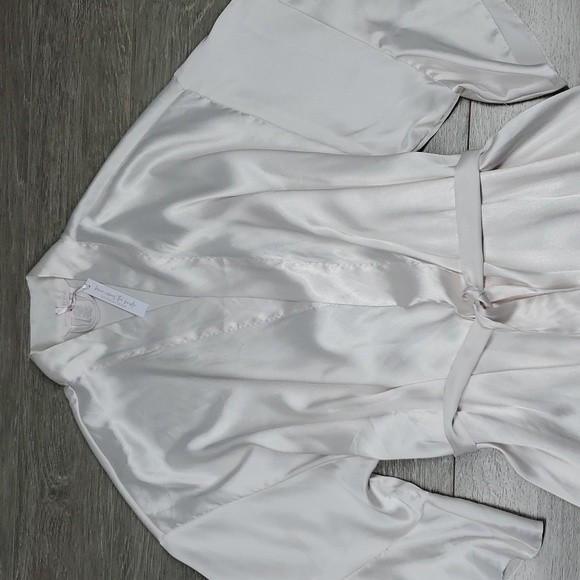 NWT VICTORIA'S SECRET "I DO" KIMONO Robe Size XS/S - Picture 3 of 9